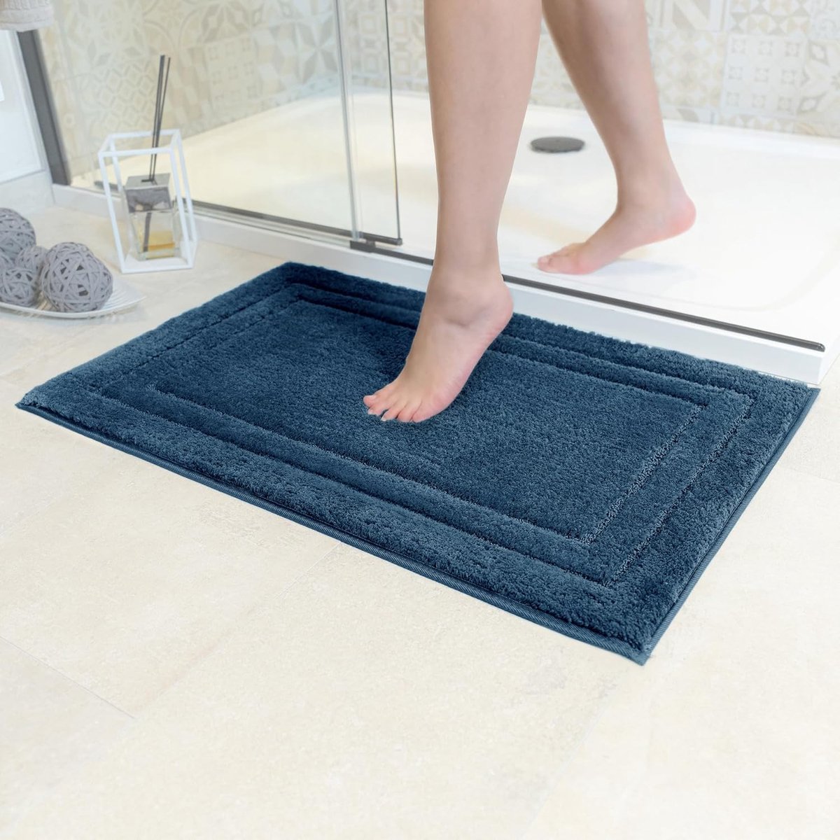 SnelShoppen - Decomira Badmat Antislip - Wasbare Badkamermat en Douchemat - Royal Blue - 50 x 80 cm - Combineerbaar als Badmatset en WC-tapijt