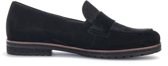 Zwarte suède loafer met een profielzool van Gabor.