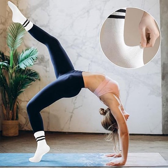 Dailygoods- Pilates Sokken Antislip - 3 Paar Grip Sokken - Yoga/Sokken - Dans/Sokken - Elastische Reformer Sokken - Katoenen Materiaal - Yogasokken van Dailygoods — afbeelding 4