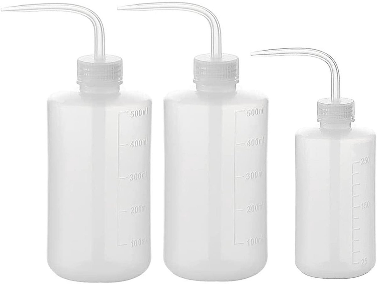 SnelShoppen - Set van 3 Plastic Waterkan, Veiligheidsflessen voor Schoonmaak, Transparante Tuinwaterkan 250ml & 500ml voor Plantenirrigatie en Laborat