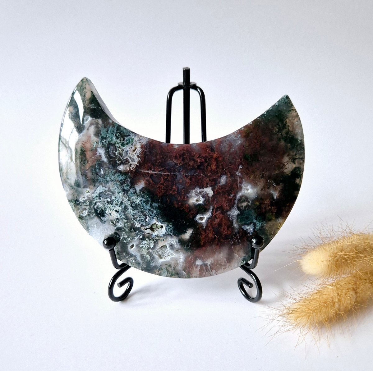 Edelsteen Mosagaat Maan op Standaard (Druzy & Patronen) #121 275gram