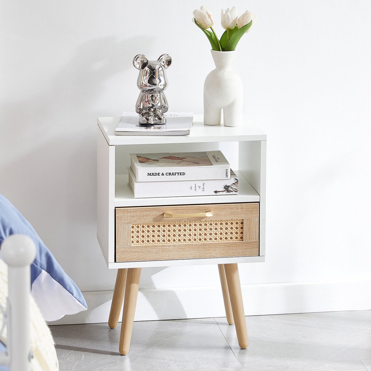 COVREO Nachtkastje 40 x 30 x 55 cm – wit en naturel, met lade en open vak