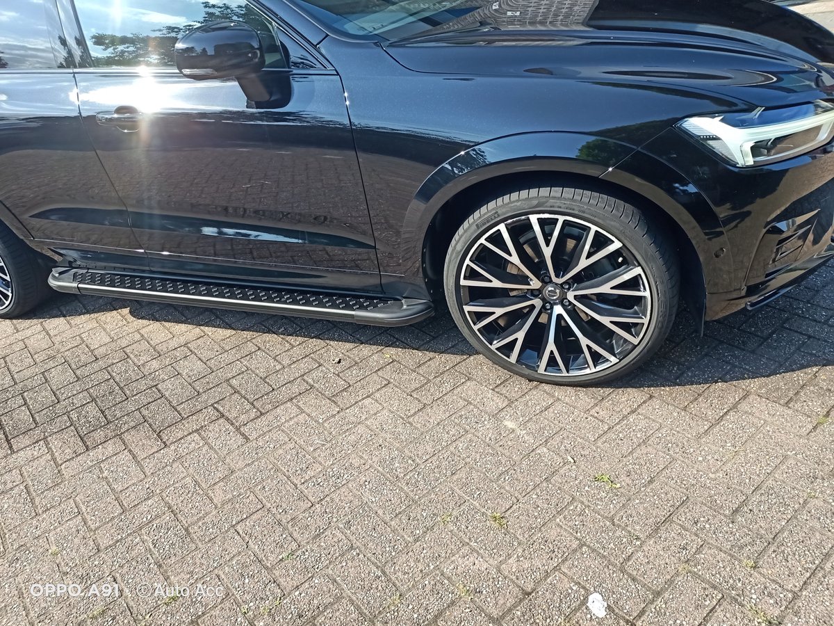XC60 2017+ Treeplanken zwart aluminium