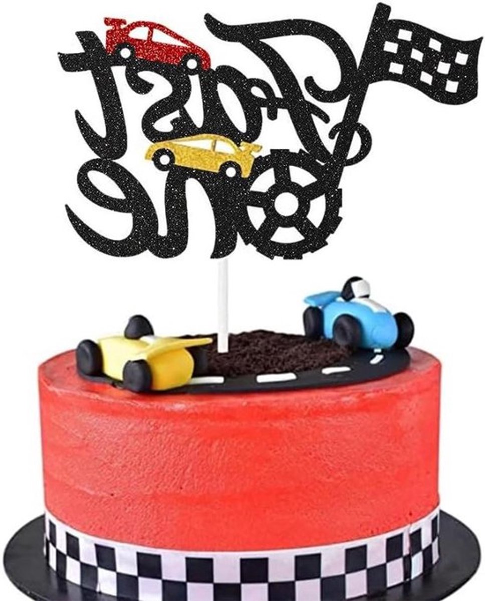 Cake met Race Auto Thema voor Tweede Verjaardagsfeest - Allecto Plus