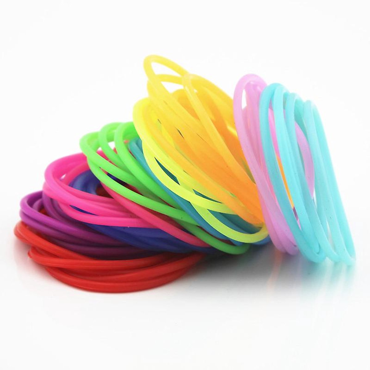 50 lichtgevende siliconen armbanden, jaren 80 hoofdbanden, veelkleurige regenboog siliconen polsbandjes, armbanden, feestcadeaus, polsbandjes, armbanden, retro armbanden