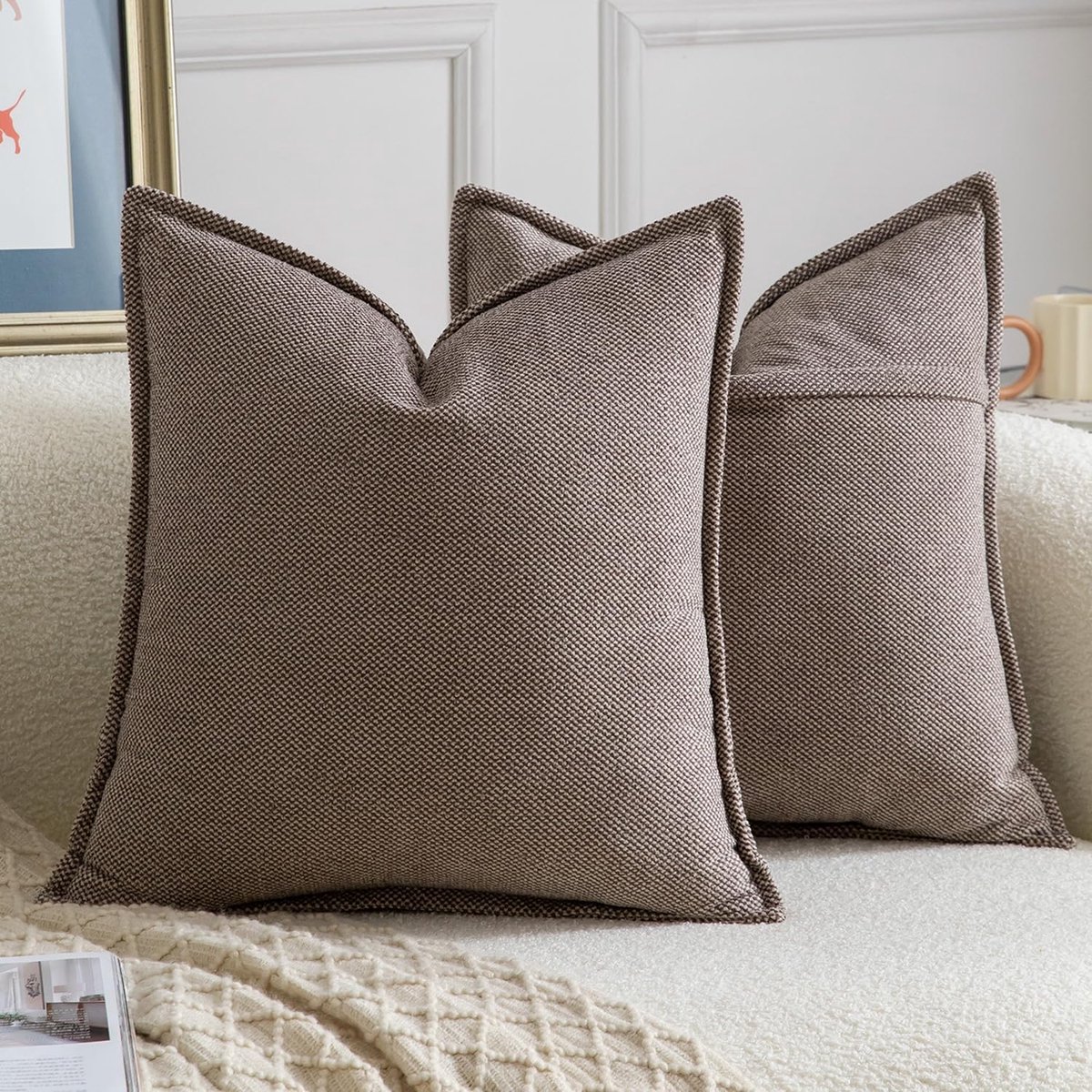 SnelShoppen - Set van 2 Chenille Fringe Kussenhoezen 50x50cm - Zachte Neutrale Decoratieve Kussens voor Bank en Slaapkamer - Boho Accent Kussen in Tau