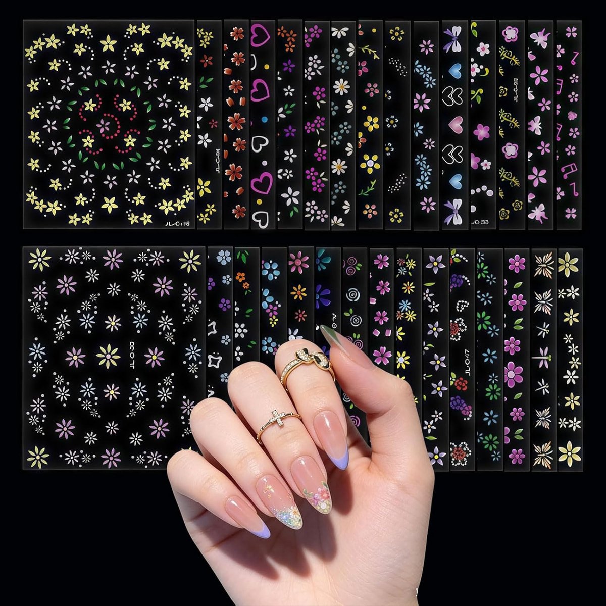SnelShoppen - 60 Vellen 3D Bloemen Nagelstickers, Zelfklevende Nail Art Stickers, Kleurrijke Madeliefjes en Harten voor Vrouwen en Meisjes - Doe-Het-Z