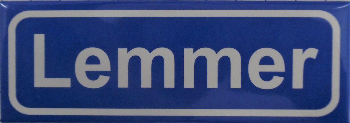 Souv© - koelkast magneet - plaatsnaam bord - kombord - souvenir - koelkastmagneetje - relatiegeschenk Lemmer