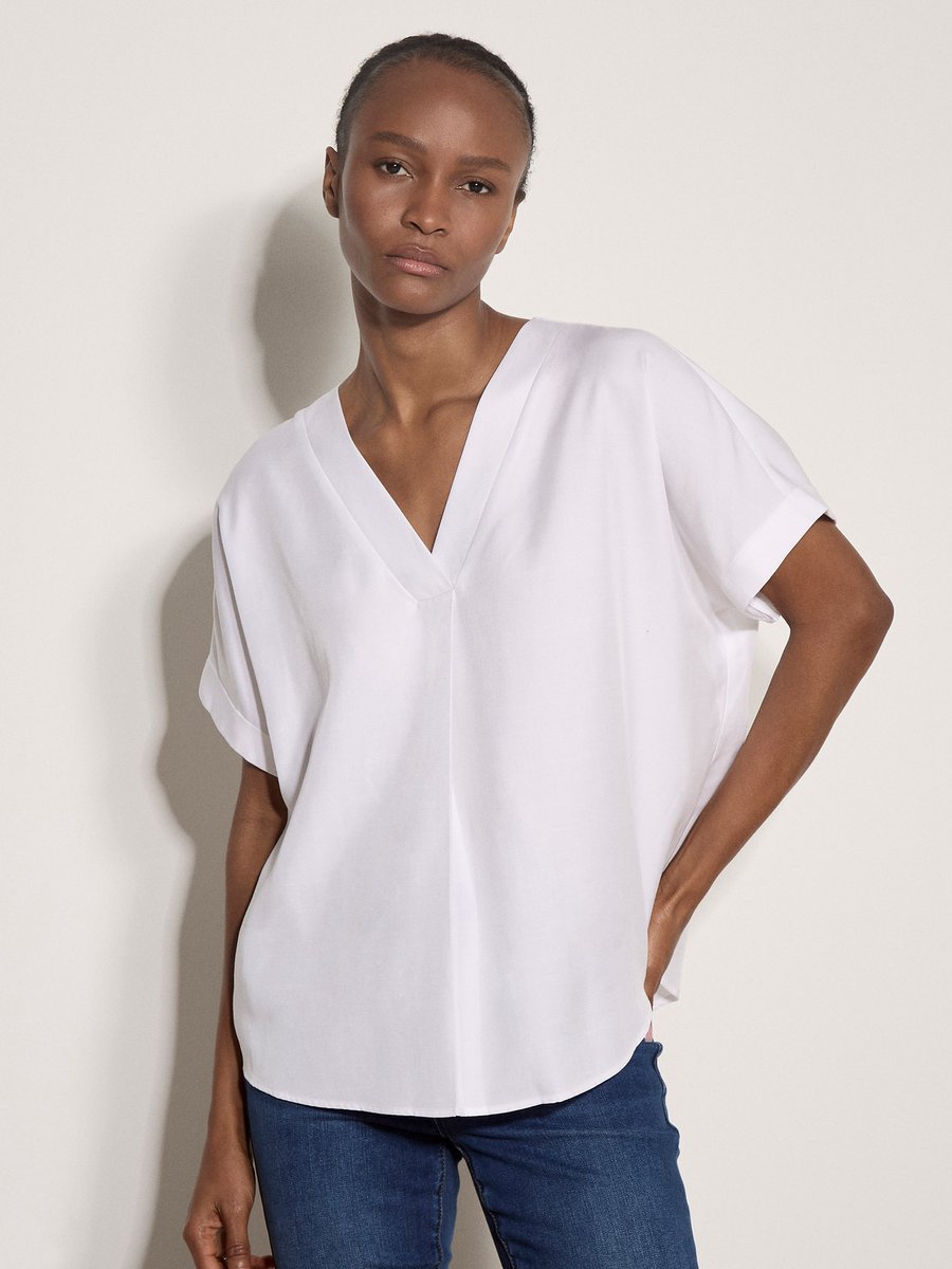 Blouse met plooien en V-hals