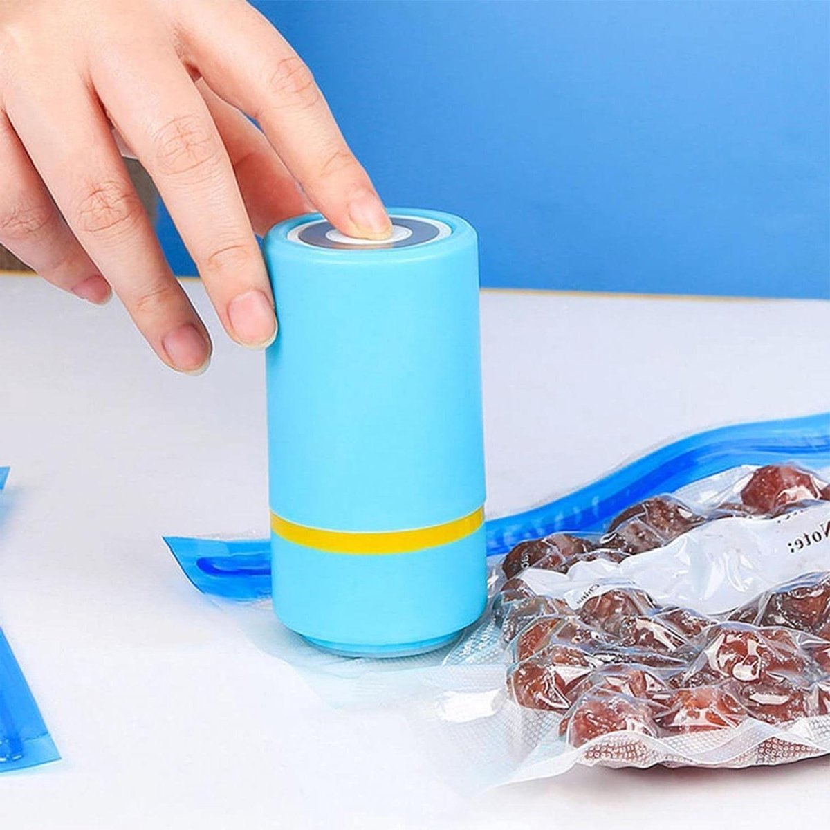 Draagbare Vacuümmachine - Voedselverfrisser Vacuumpomp - Voedsel Bewaren - USB Oplaadbaar - Compact Formaat - Blauw