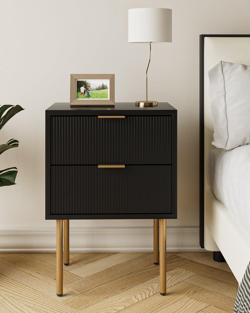Famanu – Nachtkastje met 2 laden, houten nachtkastje met gouden poten, moderne bedtafel voor slaapkamer en woonkamer in zwart