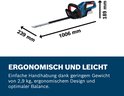 Bosch heggenschaar blauw met rode accenten, 1006 mm lang, 189 mm hoog, 239 mm diep.