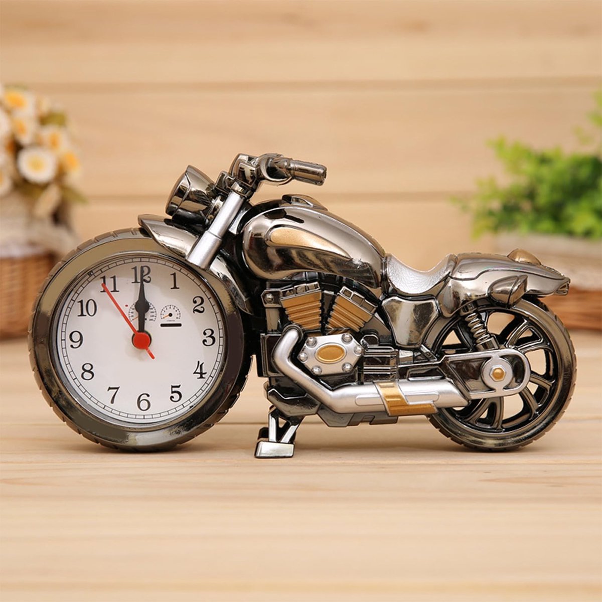 Dailygoods- Wekker Meerdere Alarmen - Bureauklok - Motorwekker - Kunststof - Nauwkeurige Quartzbeweging - 230x130x60mm - Tafelklok