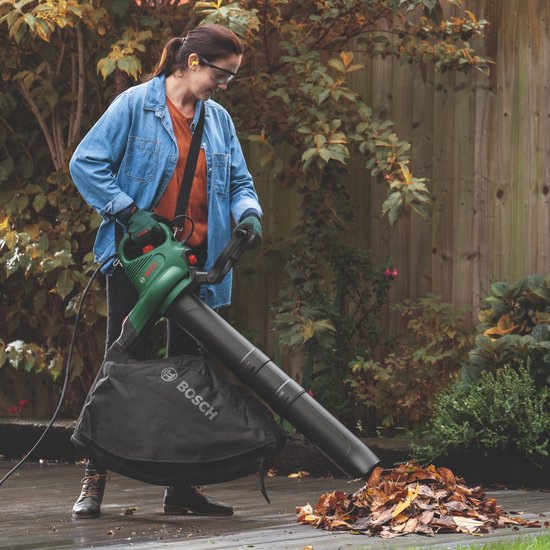 Bosch UniversalGardenTidy 3000 Bladblazer - op snoer - 3000 W
