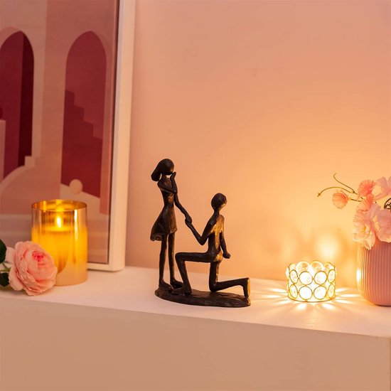 Ijzer Stel Huwelijksbeeldingen voor Tafel - Vintage Metalen Paar Standbeeld Zwart Romantische Sculpturen Ornament 6 Jaar Ijzeren Jubileumgeschenk voor Haar Vrouwelijke Vriendin Bruid Paren — afbeelding 3
