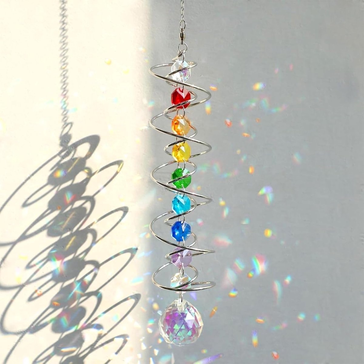 45 cm kristallen zonnevanger, windspel - kleurrijke regenboog-zonnevanger met dubbele spiraal en chakra-kralen - decoratieve hangende zonnevanger voor ramen, tuin, balkon, bruiloft - binnen- en