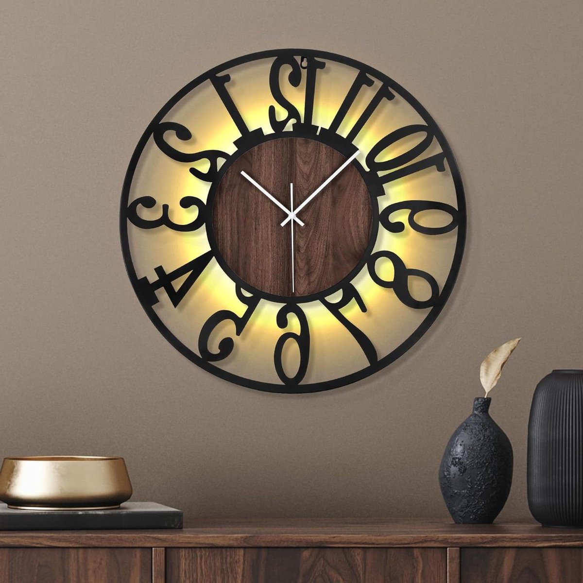 Metalen Wandklok - Grote Klok Stille Klok - Woonkamer Decoratie - Met Lichtsensor - 50 cm - Donkerbruin