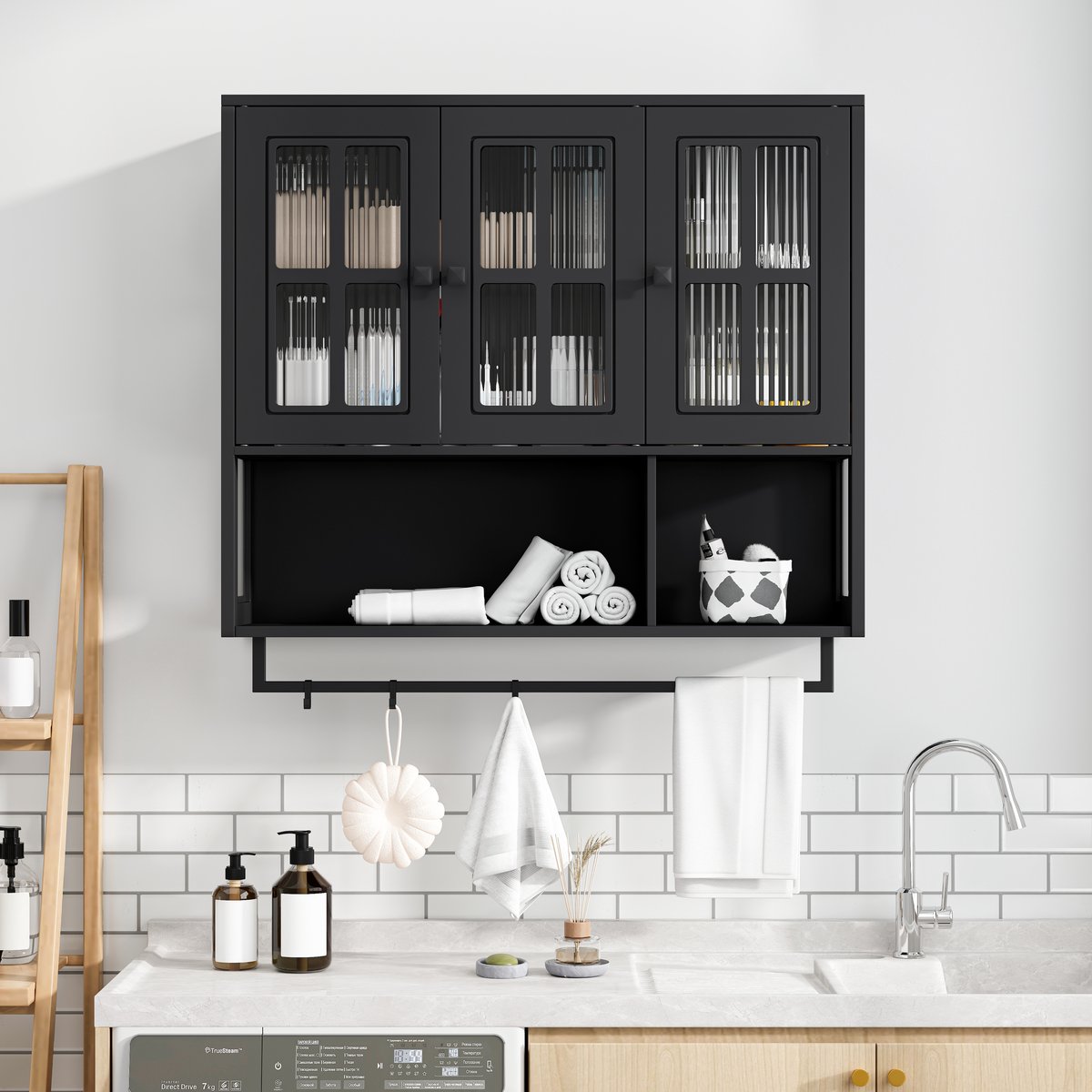 Zwarte badkamer wandkast - Medicijnkastje met glazen deur en handdoekrek - 3 deuren met open en gesloten opbergvakken - 10 kg draagkracht per plank - Verwijderbare planken - Modern design voor badkamer, woonkamer en hal