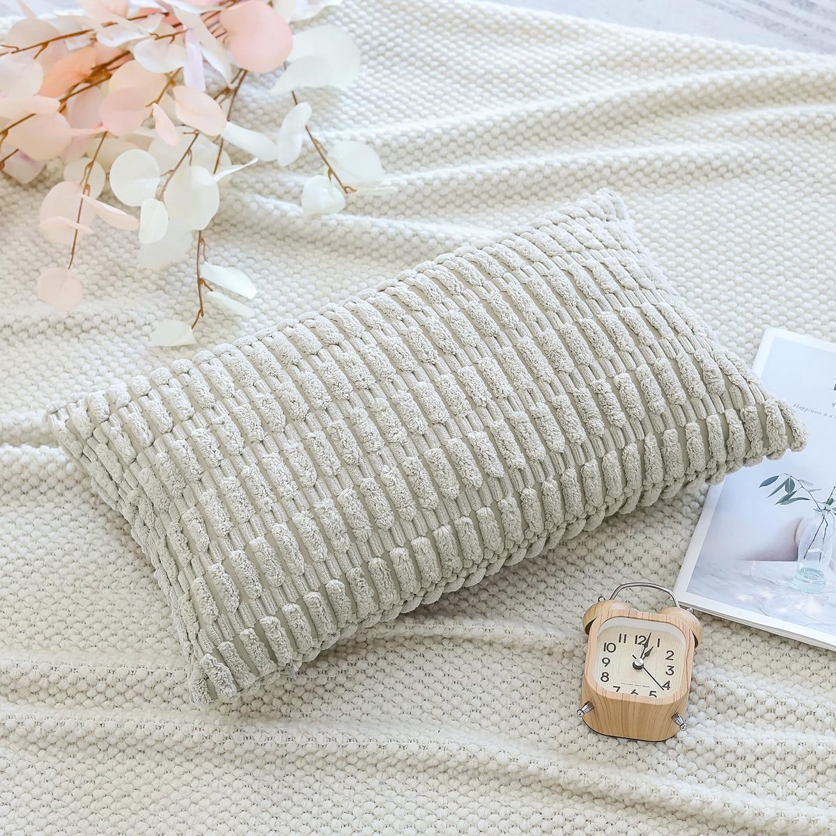 Corduroy set van 1 kussenhoes 30 x 50 cm, super zachte boho gestreepte lendenkussenhoezen, decoratieve moderne kussenslopen voor bank, slaapkamer, auto, decoratie lichtgrijs