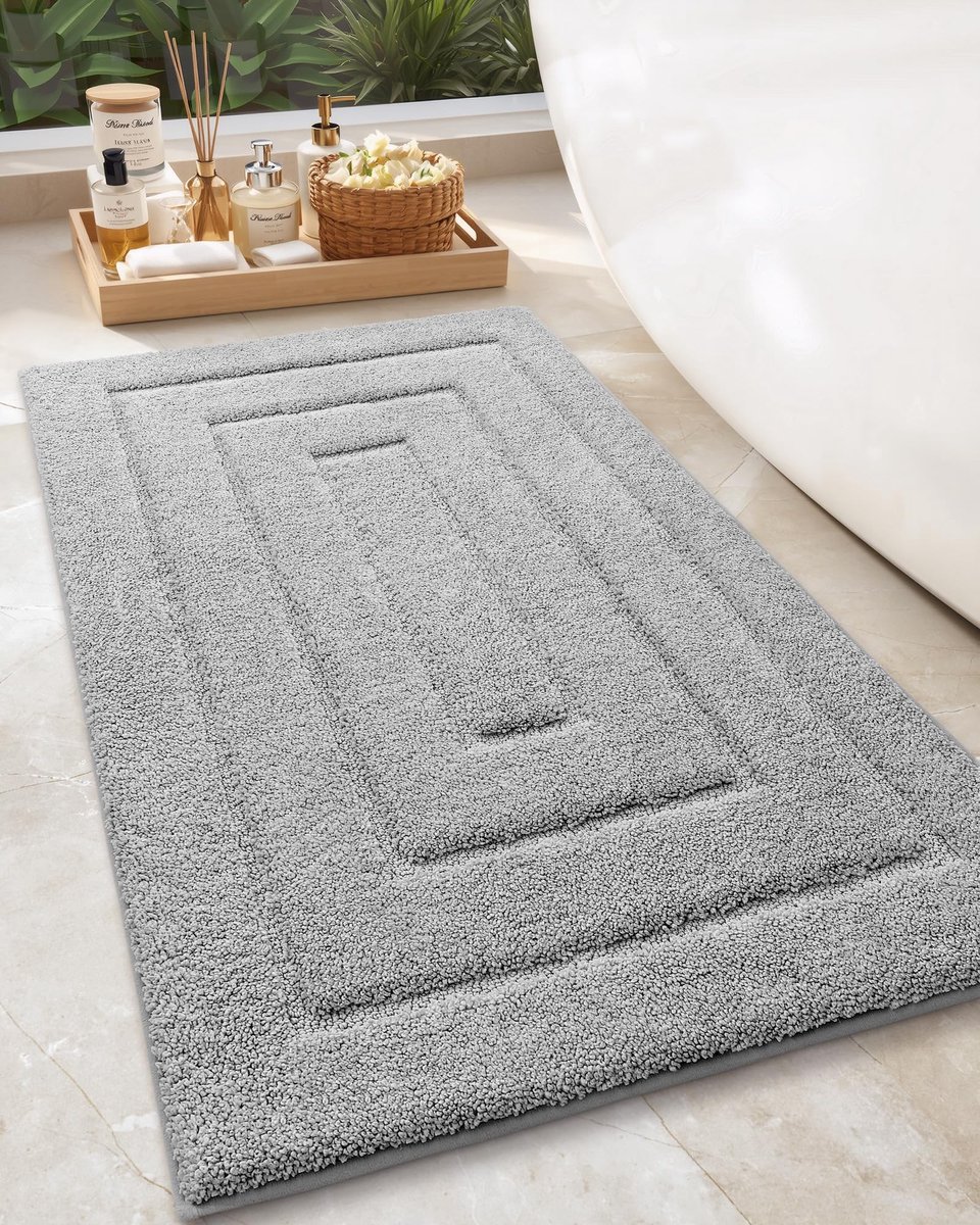 Badmat Microfiber - Zacht en Absorberend - Lichtgrijs - 44 x 76 cm