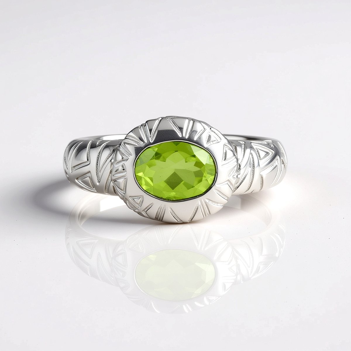 Cavill - Zilveren Ring met Ovale Peridoot 1,037 ct - 925 Sterling Zilver met Platina Afwerking - Elegante Damesring - Groene Edelsteen Bezelzetting