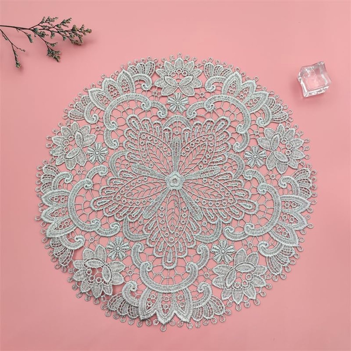 Lace tafelrunner 2pcs - handgemaakt - geborduurd kant - perfect voor bruiloften en feesten - ShopVlot