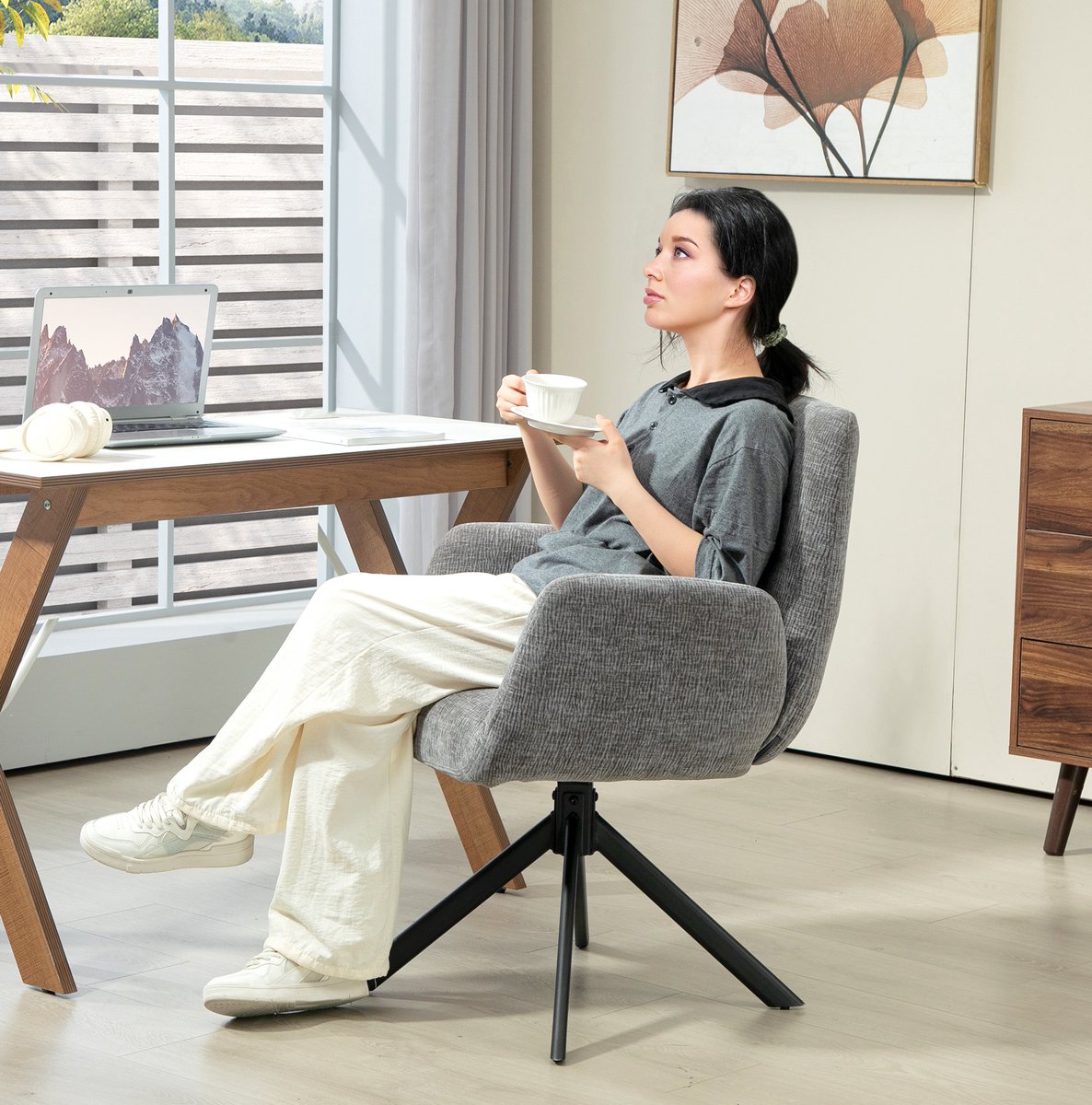 MEUNIQ draaibare fauteuil 60 x 61 x 88 cm met armleuningen, knoopstikking en metalen onderstel, gestoffeerde loungestoel voor woonkamer of slaapkamer, donkergrijs