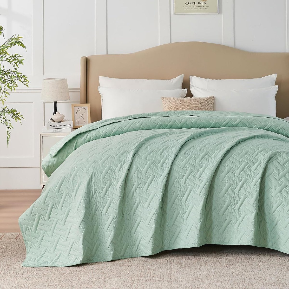 beeweed Feel Elegante sprei met ultrasoon reliëf in mintgroen, 170 x 210 cm, veelzijdige woondeken als bedsprei of banksprei, quiltstijl, ideaal als sprei