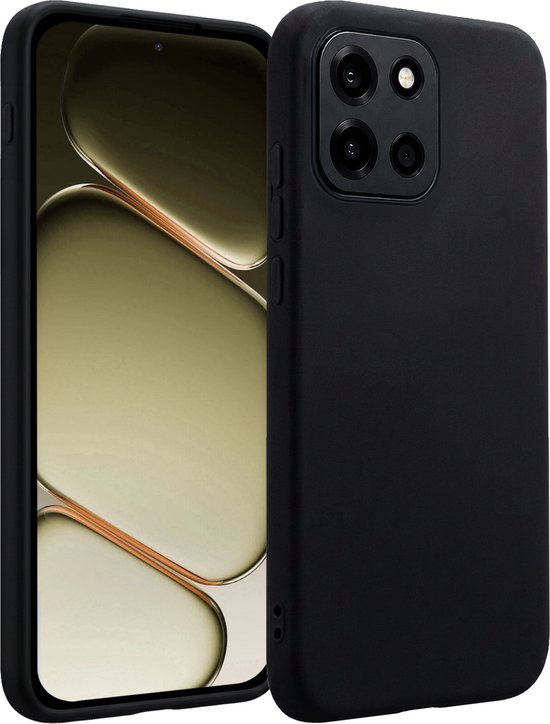 Coque de téléphone noire mate avec un bloc caméra carré.