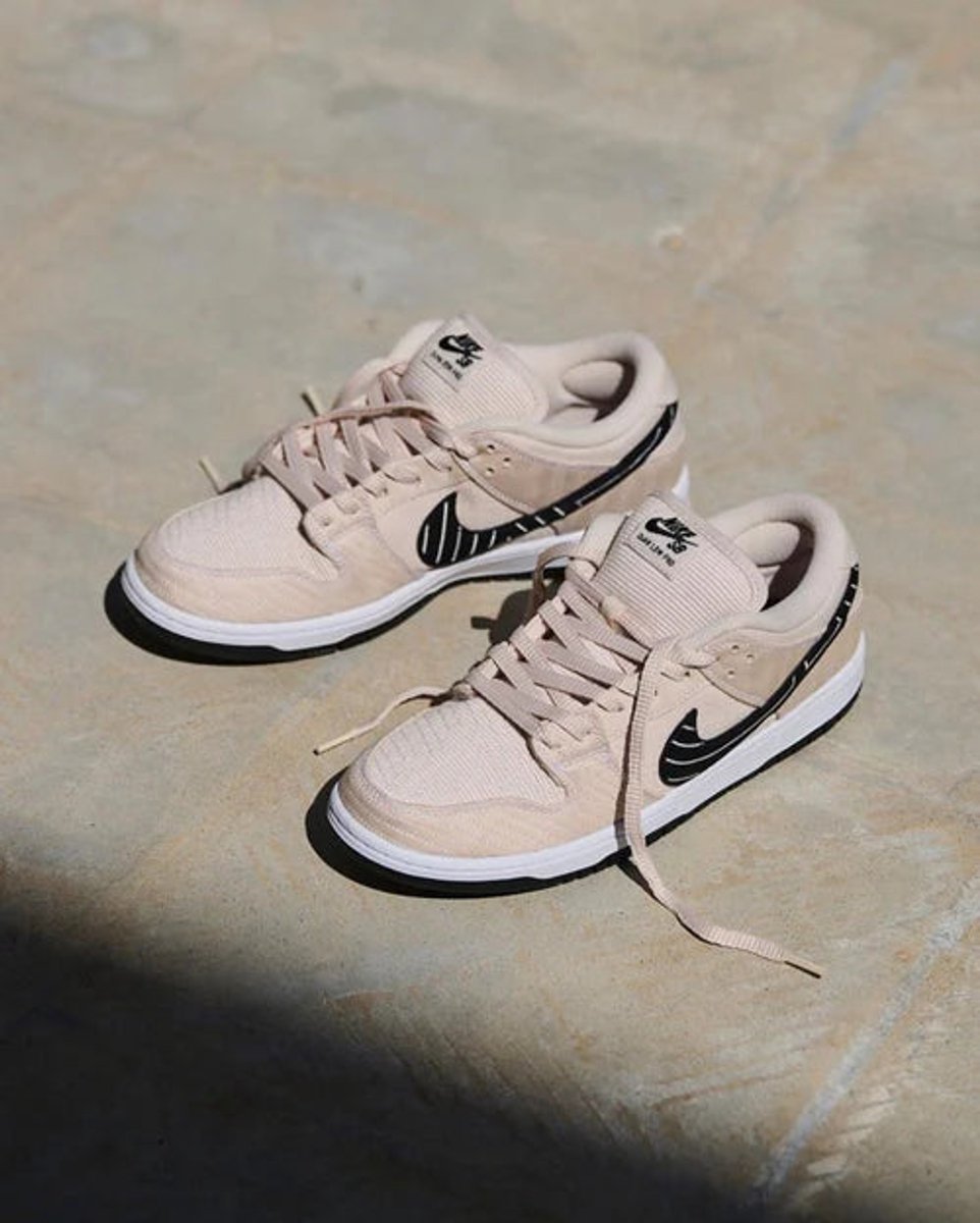 Nike SB Dunk Low Albino & Preto
