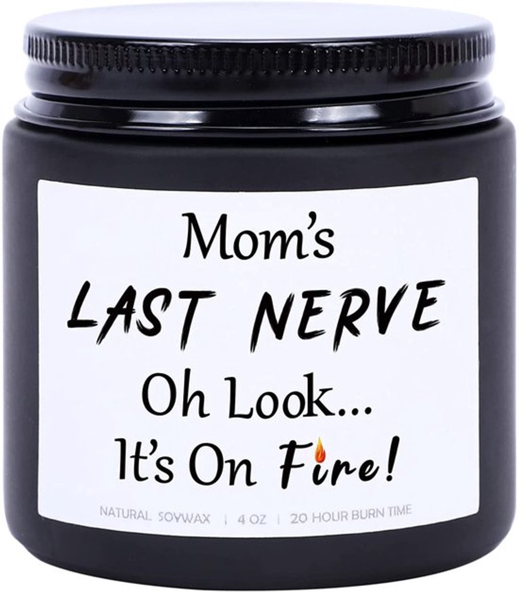 Kaars Grappig Cadeau voor Moeder - Geurkaars Lavendel - Verjaardagscadeau - Moederdag Cadeau - Uniek Geschenk - 4 oz