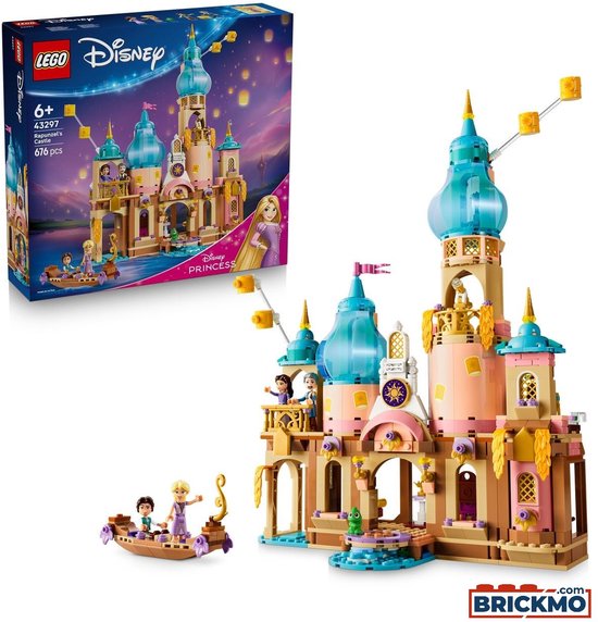 LEGO Disney Rapunzel's Kasteel met boot, zes figuren en lampionnen op een witte achtergrond.