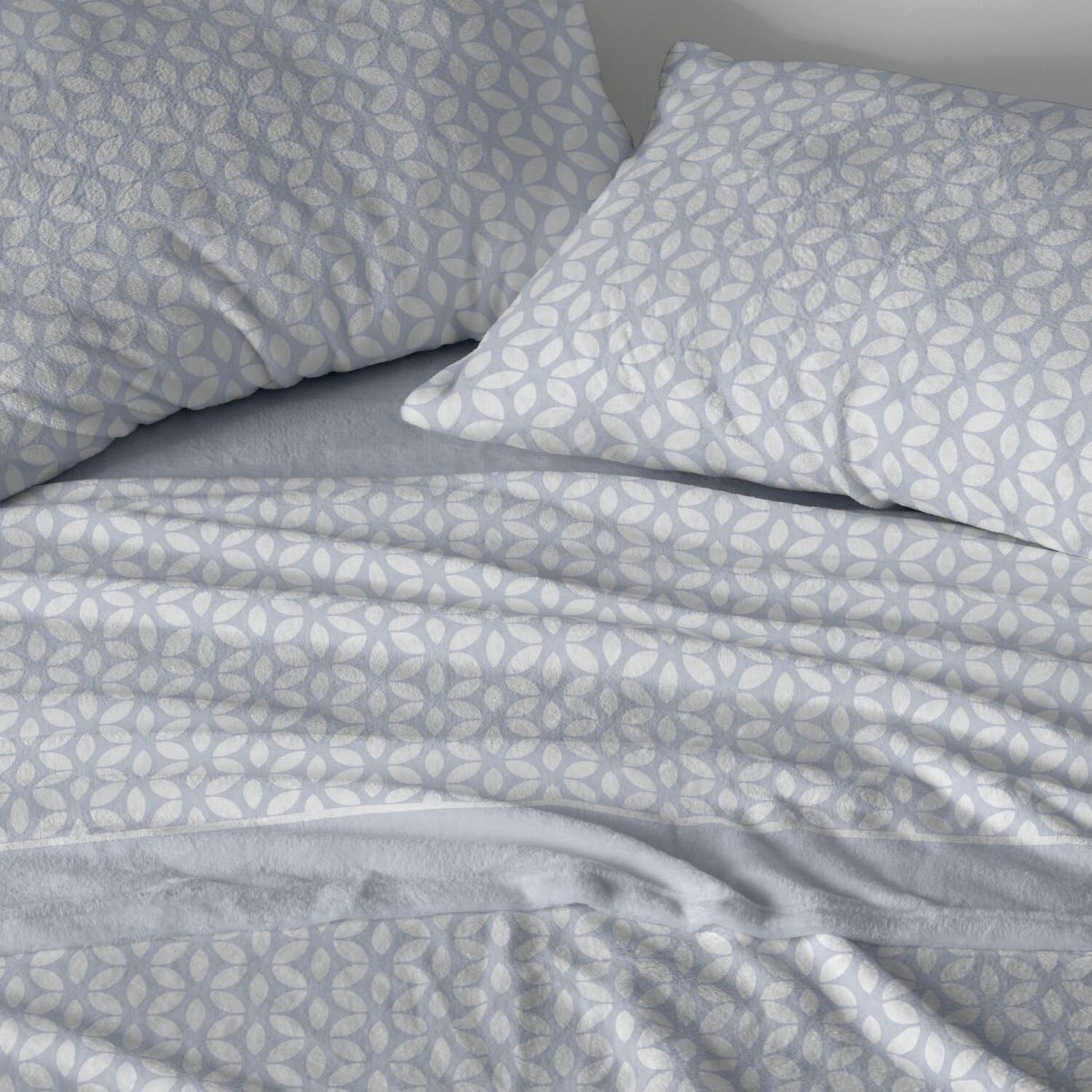 Elzusha - Coralina Bedlinnen Set in Blauw, 150 cm Bed