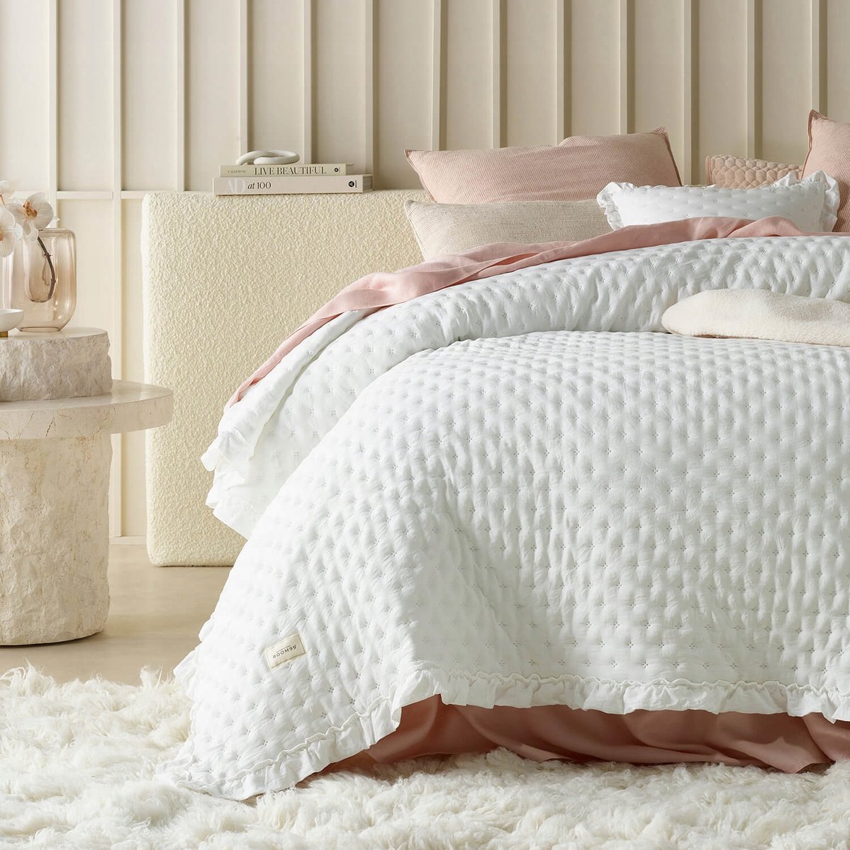 Wattensprei 170x210 cm Molly met volant - gebroken wit