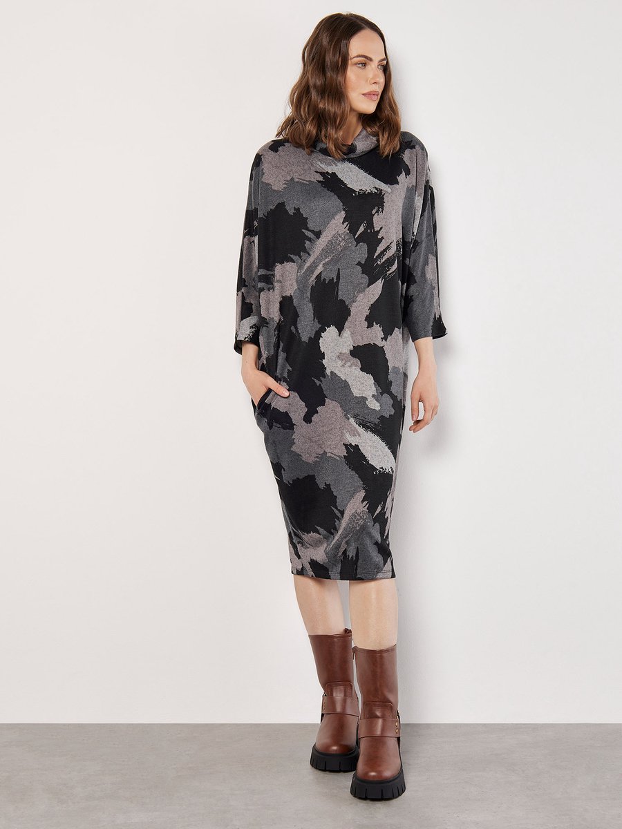 Midi-jurk van zacht gebreid tie-dye-stof