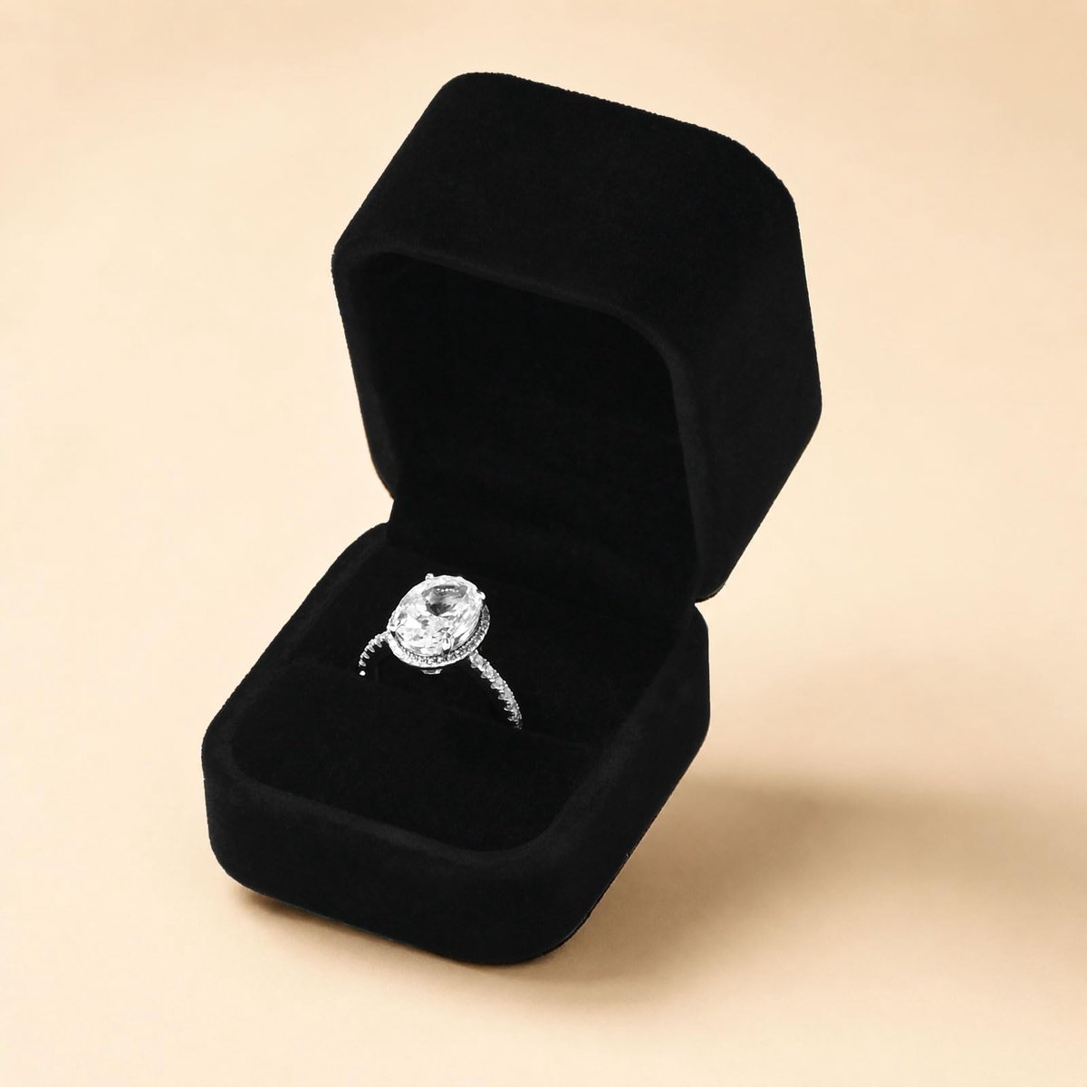 Ringdoos Zwart Fluweel - Elegante Ringbox - Voor Verloving & Bruiloft - Perfecte Bewaring - ShopVlot