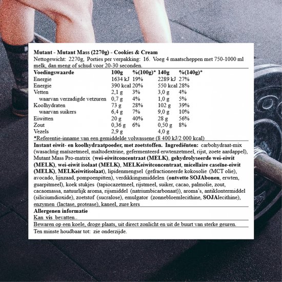 Verpakking Mutant Mass Cookies & Cream 2270g met voedingswaarde-informatie.