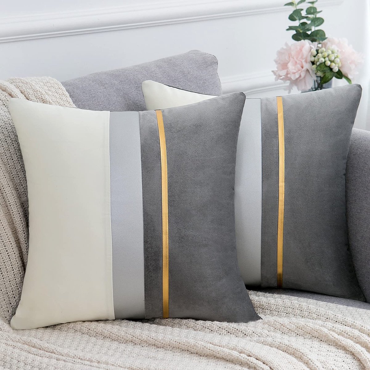 Omgoods - Set van 2 Grijze Velvet Kussenslopen 50x50cm - Luxe en Moderne Decoratie