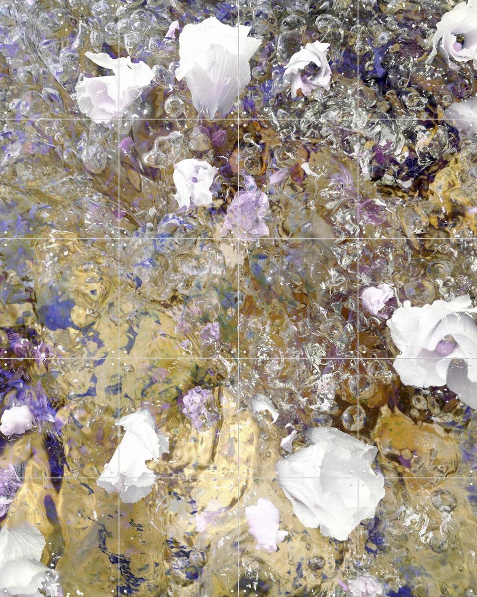 IXXI White Purple Gold, Angelo Cerantola - 80 x 100 cm - Gratis ophangtool - Grote wanddecoratie en posters - Fotografie, Gang, Trap