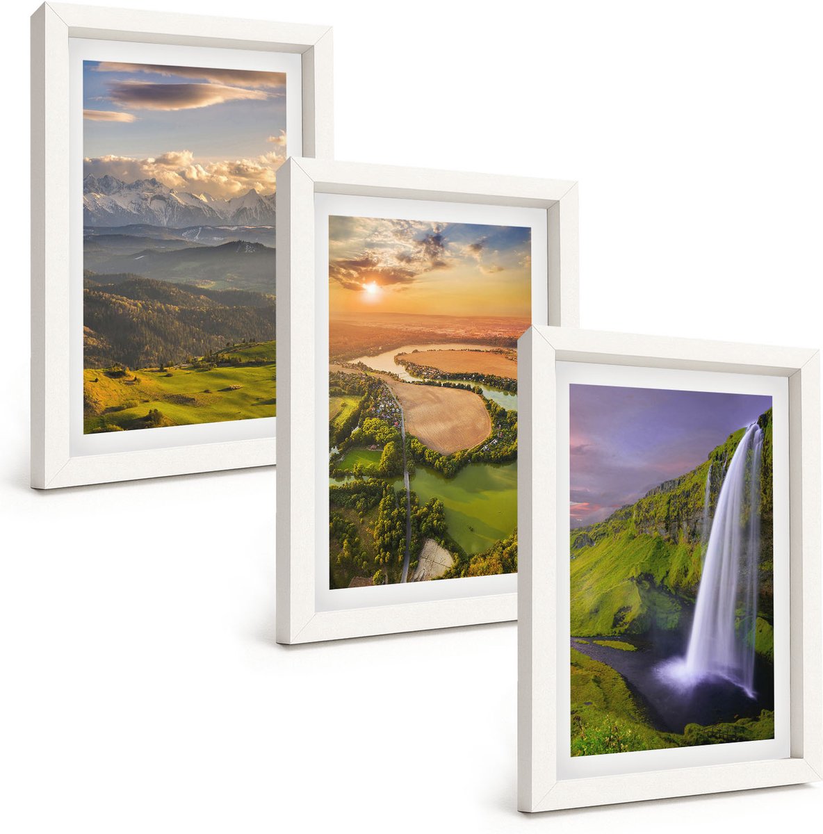 Wallfluent 3-Delige Schilderij Set - Uitzicht Op Een Bergrivier En Waterval In De Natuur. - 20 x 30 - Stijlvolle Wanddecoratie - Interieur - Muurdecoratie