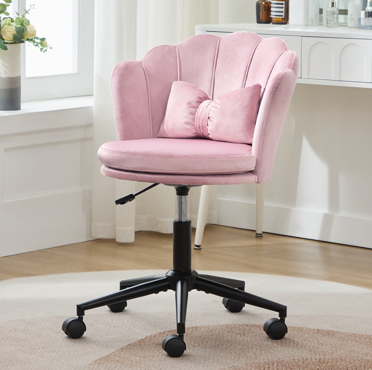 Wishdor Bureaustoel - Verstelbaar in hoogte - 360° draaibaar met wielen - Fluwelen design - Zonder armleuningen - Met lendenkussen - Roze - 55 x 62 x 73-83 cm