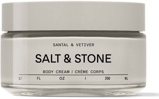Glazen pot bodycrème "SANTAL & VETIVER" van SALT & STONE, 200 ml.