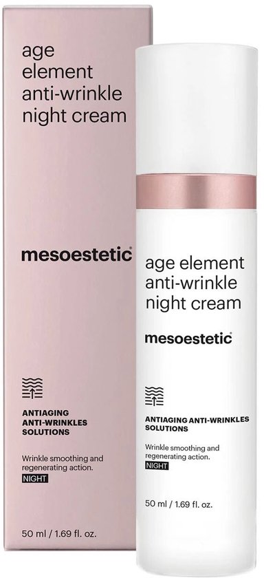 Mesoestetic Age Element anti-rimpel nachtcrème in een witte fles met roze en gouden accenten. Bevat 50 ml.