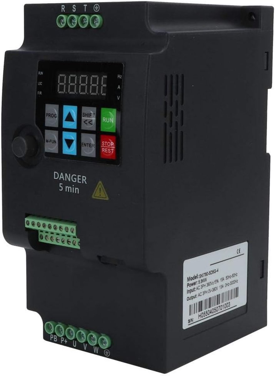 SnelShoppen - Universele Frequentieomvormer VFD Inverter 5.5 kW 380 V voor Spilmotor Snelheidsregeling met Breekunit en Programmeerbare Modus
