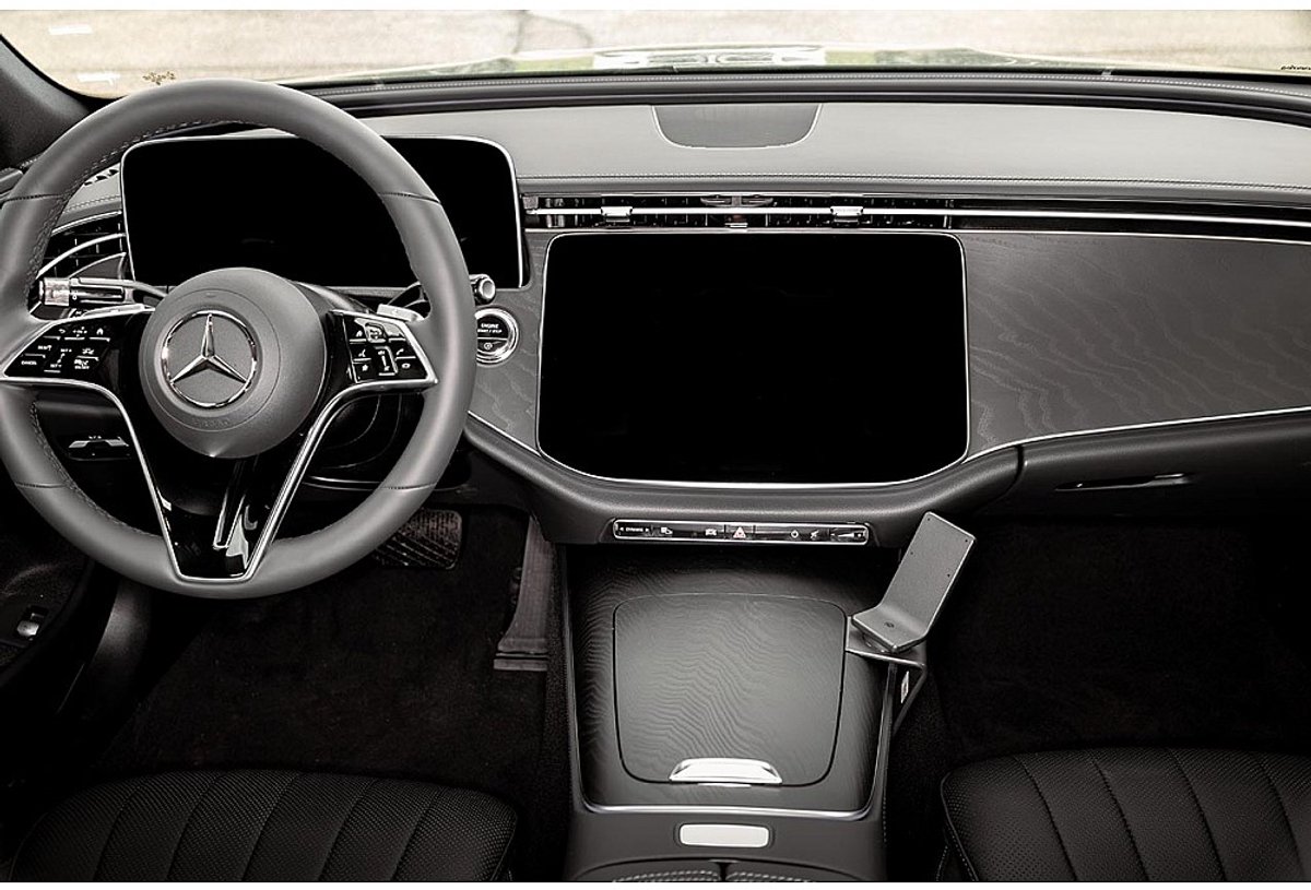 Houder - Brodit Proclip Mercedes Benz E-class 24- Console mount