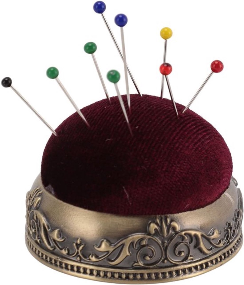 Elegante vintage naaldenkussen (pincushion) met zachte elastische retro stijl voor naaien en quilten, met metalen basis en perfect cadeau voor naai liefhebbers