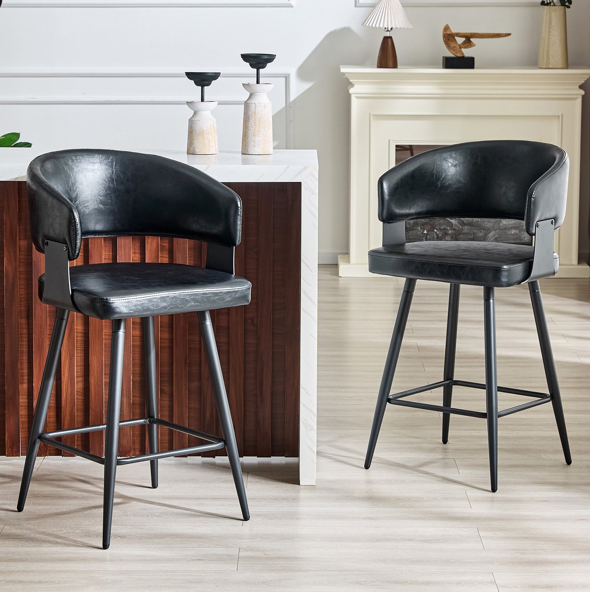 OKWISH Eetkamerstoel – Kuipstoel Met Armleuningen – Set Van 2 – Kunstleer – Zwart Metalen Onderstel – Voor Eetkamer Keuken Of Hotel – Zwart
