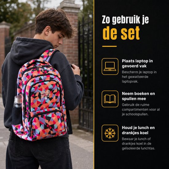 Jongeman met rugzak met veelkleurig geometrisch patroon; opbergvak voor laptop, boeken en lunch.