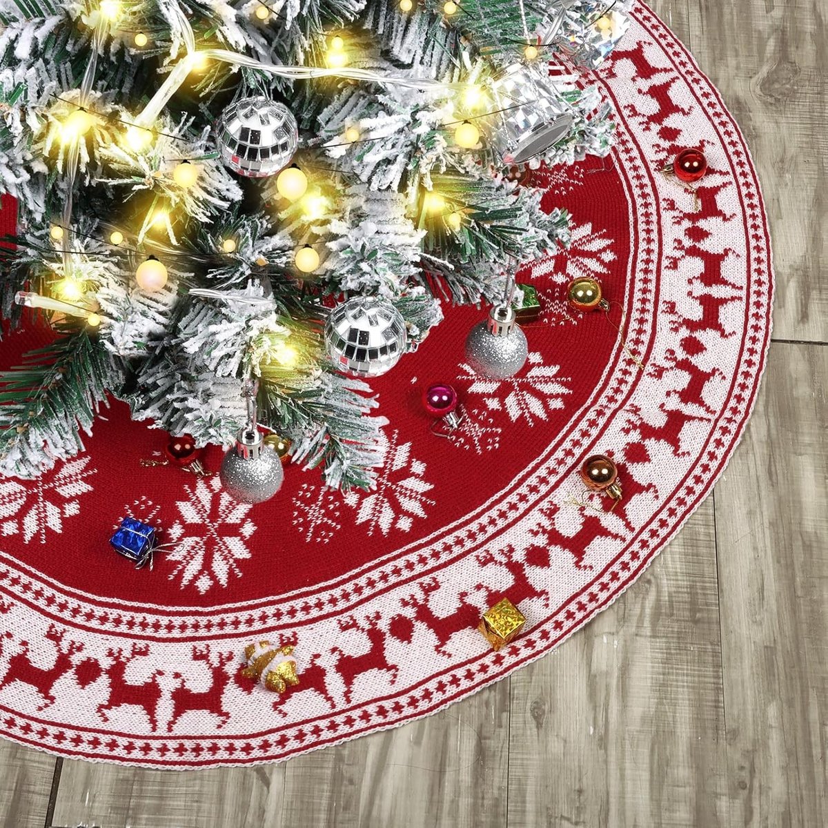 Ronde Kerstboomdeken van 90 cm - Dikke Gebreide Dubbelzijdige Dekens met Sneeuwvlokken en Rendieren voor Kerstdecoratie en Feestdagen