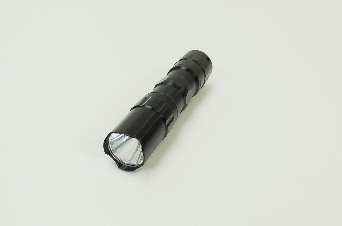 Schaarlamp voor eieren - Incubatorlamp - Eieren controleren - Optimaliseert broederresultaat - 20 x 10 x 3 cm